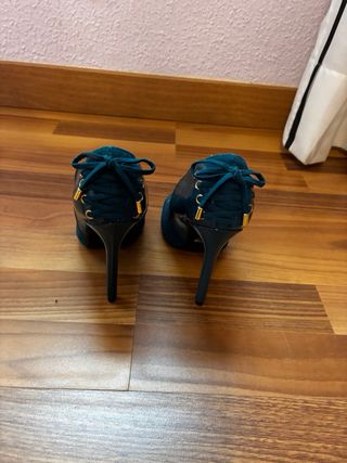 Zapatos de tacón Guess azul/verde azulado