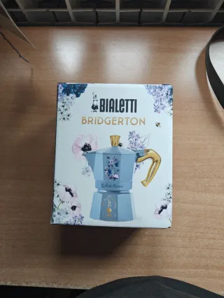 Cafetera Italiana Bialetti Edición Bridgerton