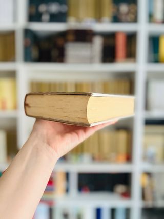 Nada. Carmen Laforet. Ilustrado