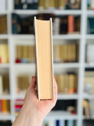 Nada. Carmen Laforet. Ilustrado