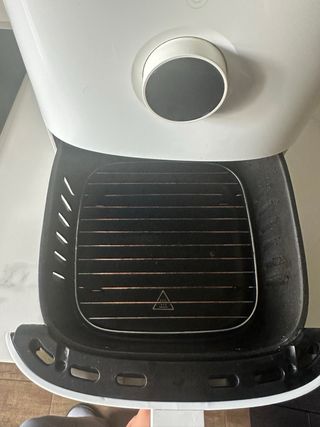 Freidora de aire blanca