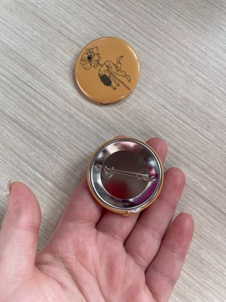 Lote merchandising libro Comerás flores