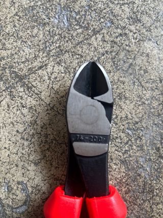 Alicates KNIPEX 74 02 200