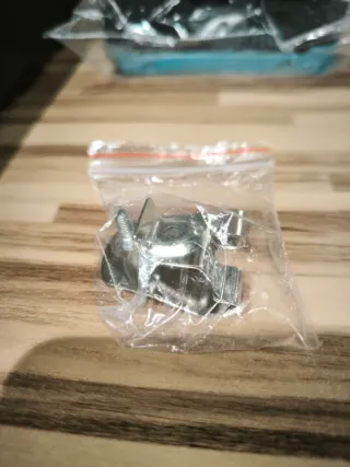 Taladro a batería 21V MHPRO con maletín