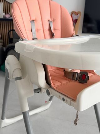 Trona KUB rosa con 7 alturas – como nueva