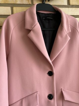 Abrigo de primavera rosa