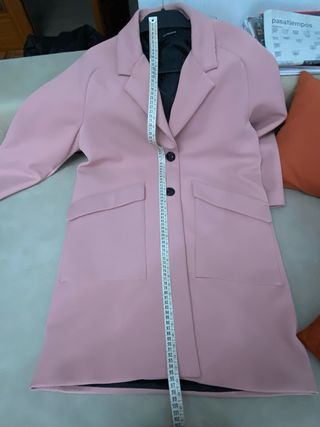 Abrigo de primavera rosa