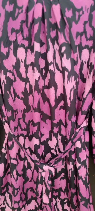 Vestido largo estampado rosa y negro