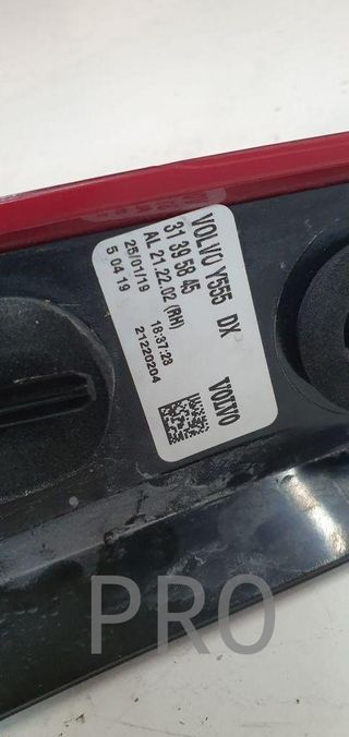 piloto volvo v40 derecho usado