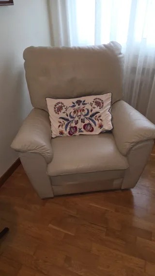 Sillón Relax Eléctrico Beige Cuero