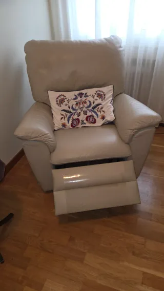 Sillón Relax Eléctrico Beige Cuero