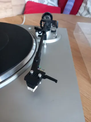 Tocadiscos Rotel RP510