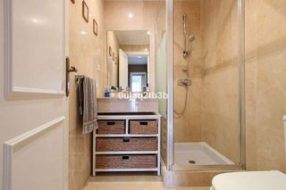 Piso en venta en Nueva Andalucía centro en Marbella