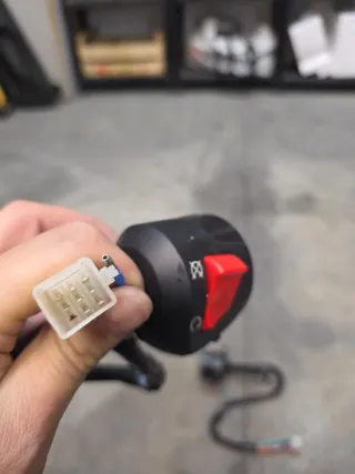 Devioluci/Comando manubrio moto universale