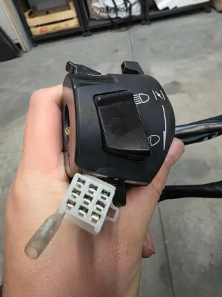 Devioluci/Comando manubrio moto universale