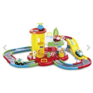 Pista de coches y garaje Baby Smile