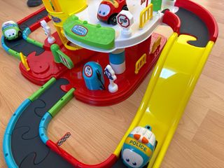 Pista de coches y garaje Baby Smile