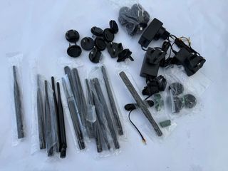 Lote antenas 4G + WiFi/Bluetooth + adaptadores 12V