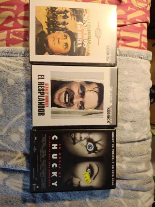 Lote 3 DVD: El Resplandor, Chucky, senderos de Glo