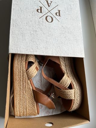 Sandalias cuña esparto y piel