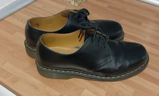 Dr. Martens Zapatos Negros
