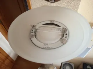 Lámpara de pie salón moderna.