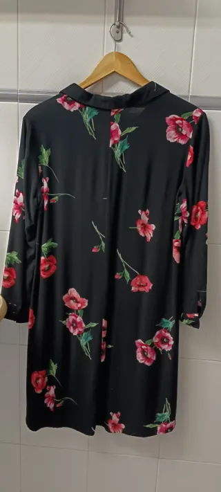 Vestido fino estampado floral