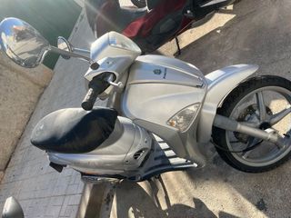Piaggio Liberty 125 Plata