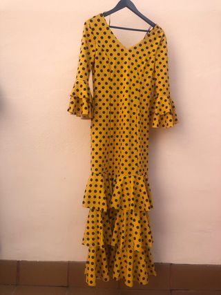 Traje de Flamenca Amarillo Lunares