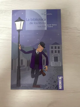 La biblioteca de los libros vacíos (Calcetin) (...