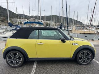 MINI Cabrio 2009