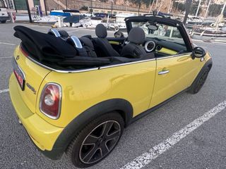 MINI Cabrio 2009