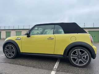 MINI Cabrio 2009
