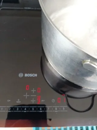 Placa Inducción Bosch 3 fuegos