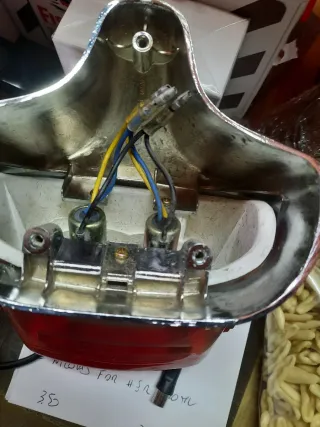 Faro Posteriore Yamaha Virago