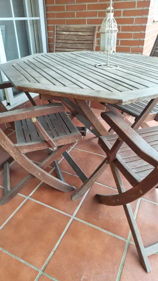 Mesa y 4 Sillas Jardín Madera y Metal