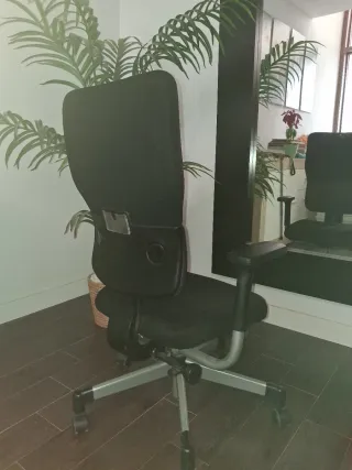 3 Sillas Ergonómicas Steelcase Let's B