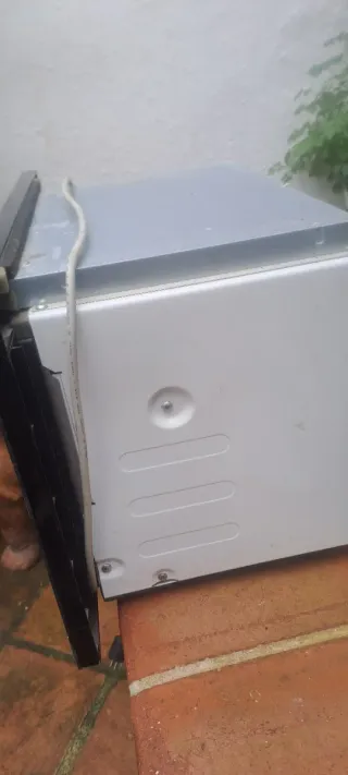 Microondas Miele No funciona.