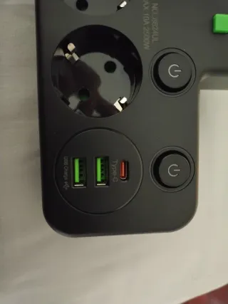 Ladrón 3 Tomas + USB-C | Interruptores