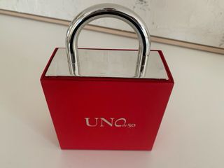 Cajita joyero UNO de 50 roja y plateada