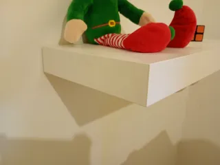 Estantería blanca flotante Tegar