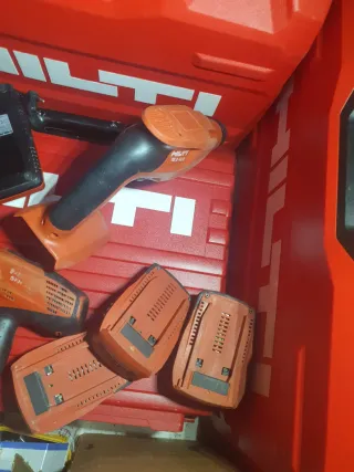 Kit Hilti TE 2-A22 con 3 baterías