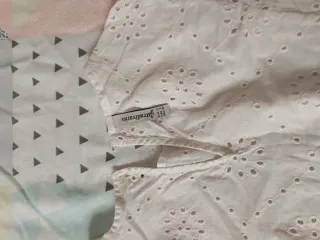 Blusa blanca con bordados