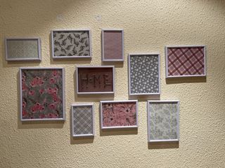 Mueble recibidor blanco y rosa