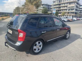 ((657944467))KIA Carens 2008 ((se acepta cambio))