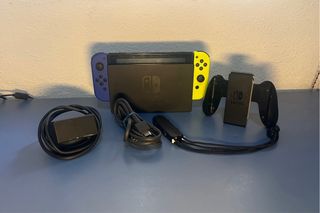 Como Nueva Nintendo Switch + accesorios