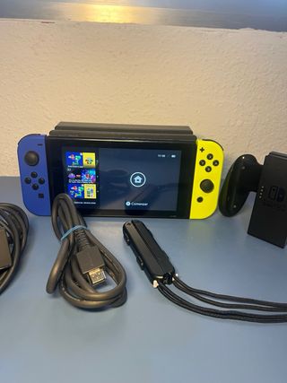 Como Nueva Nintendo Switch + accesorios