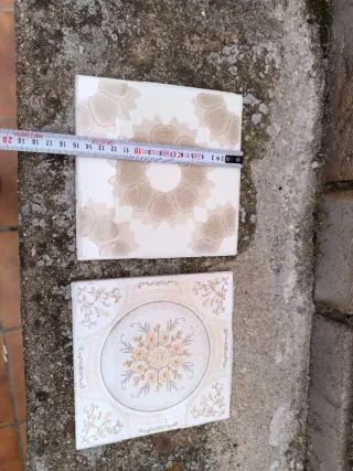 Azulejos vintage beige florales