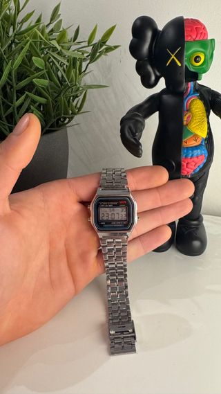 Reloj color Plata Digital