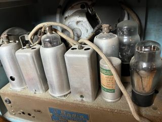 Radio antigua valvulas